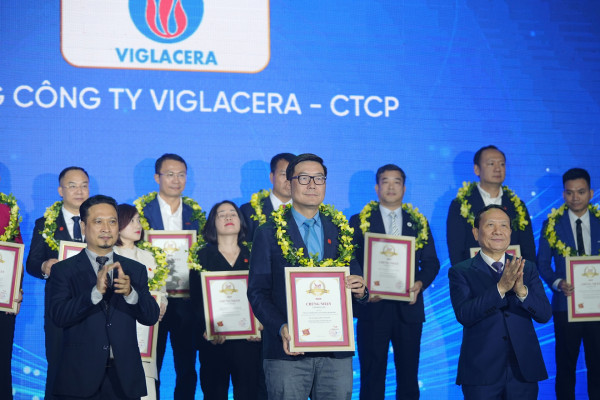 Viglacera tiếp tục đứng trong Top 500 doanh nghiệp lớn nhất Việt Nam (VNR500) và đứng đầu bảng xếp hạng công ty sản xuất vật liệu xây dựng.